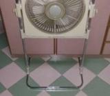 VERY GOOD WORKING KDK J3TR3 AJUSTABLE FLOOR STANDING FAN JAPAN