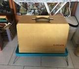 SINGER 247 Sewing machine