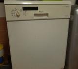 Whirlpool Dish washer in good condition