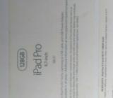 Near new Hardly use iPad Pro Gold 9.7 inch 128 GB Wifi w Stand (Moshi VersaCover) and Apple Pencil