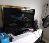 Selling Samusung Series 5 32 