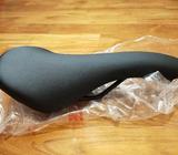 Bicycle seat - black