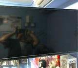 Full Motion TV Wall Mount for TV, Swivel up to 90 degree to 55 Inch pls whatsapp 8498 4312 R