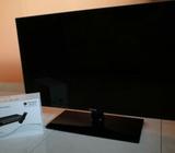 32 inch Samsung LED tv! Rarely uses!